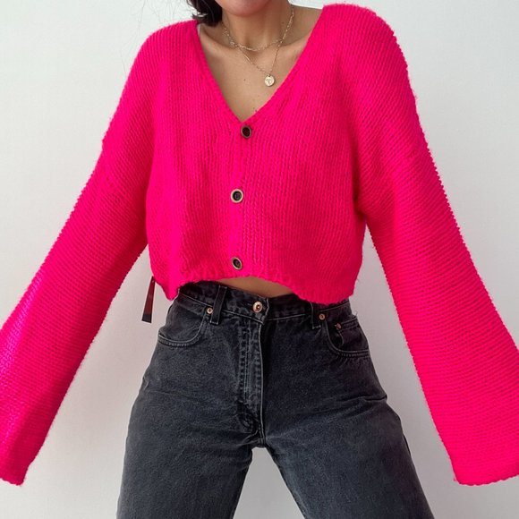 NWT Forever 21 pink cropped v neck button down cardigan sweater - Picture 3 of 10